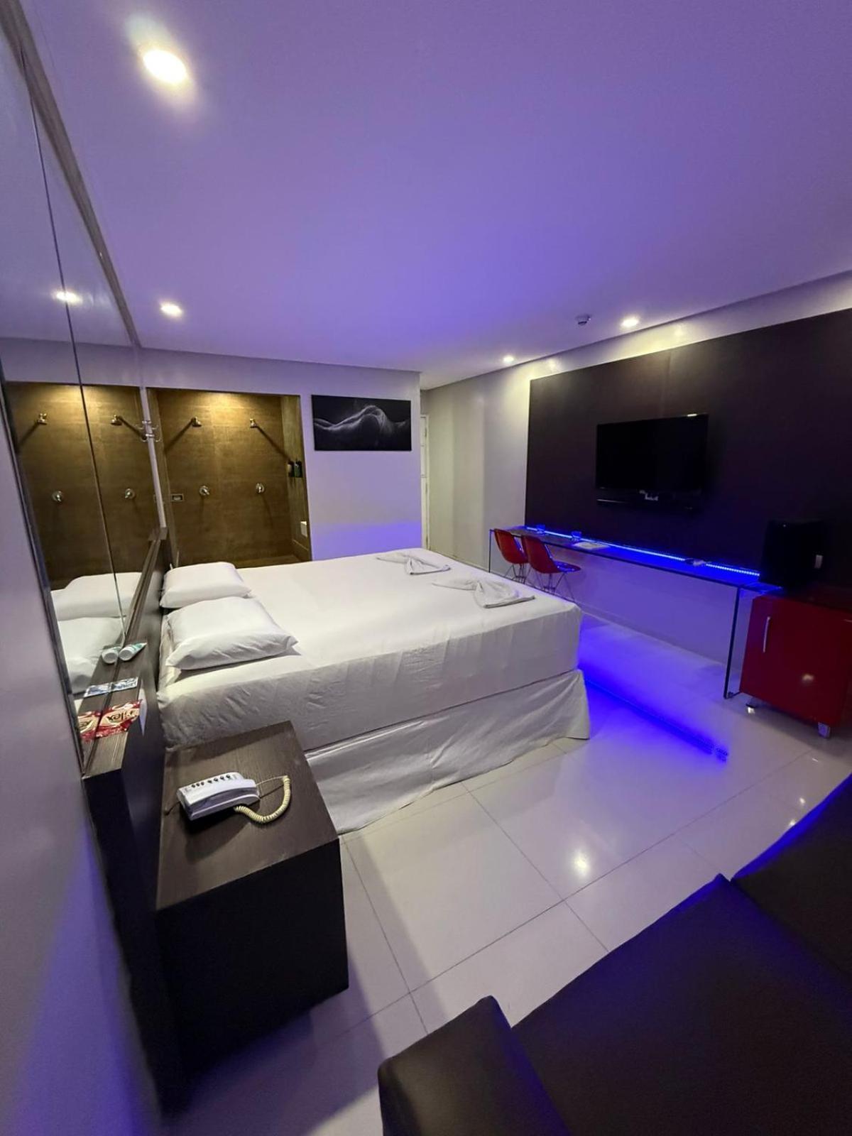 Tititi Motel (Adults Only) Olinda Exterior photo