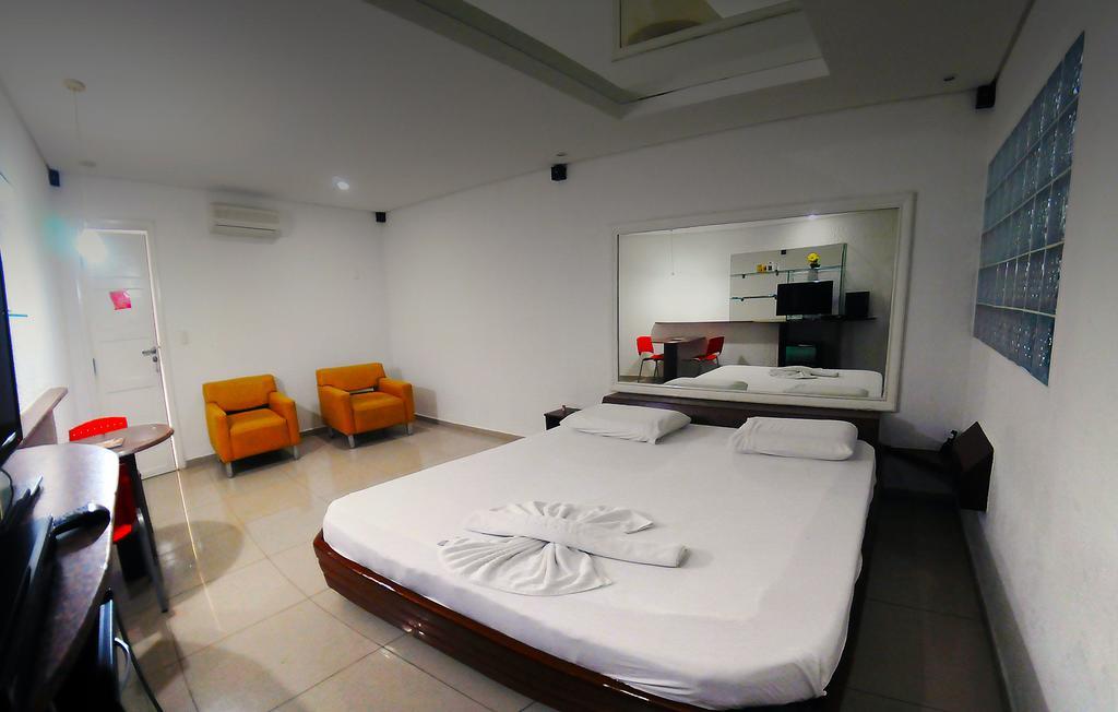 Tititi Motel (Adults Only) Olinda Exterior photo