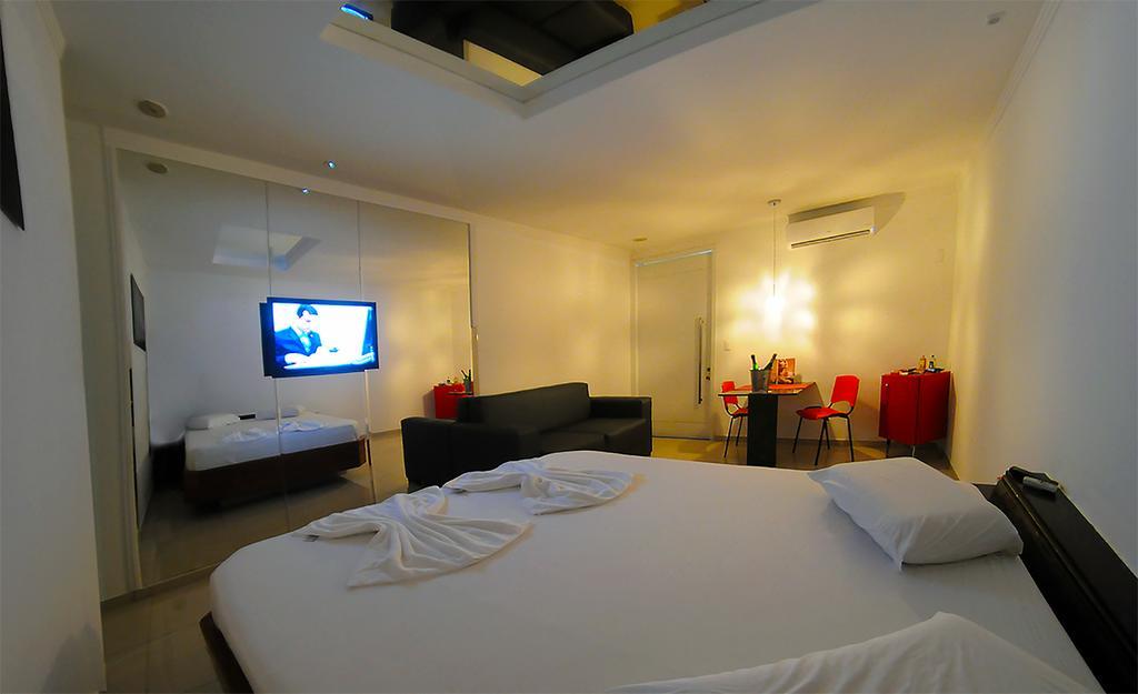 Tititi Motel (Adults Only) Olinda Exterior photo